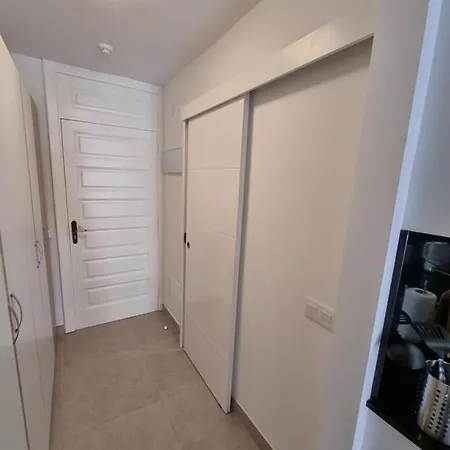 Studio No 2 Just 100 To And Sea, Large Terrace, Heated Pool, Wifi, Aircondition For A Fee